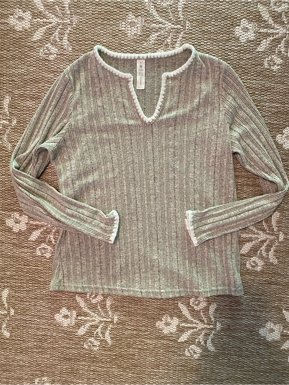 Mono B Rayon Long Sleeve Top Medium